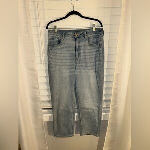 American Eagle Outfitters Women's Light Gray Straight Leg Jeans